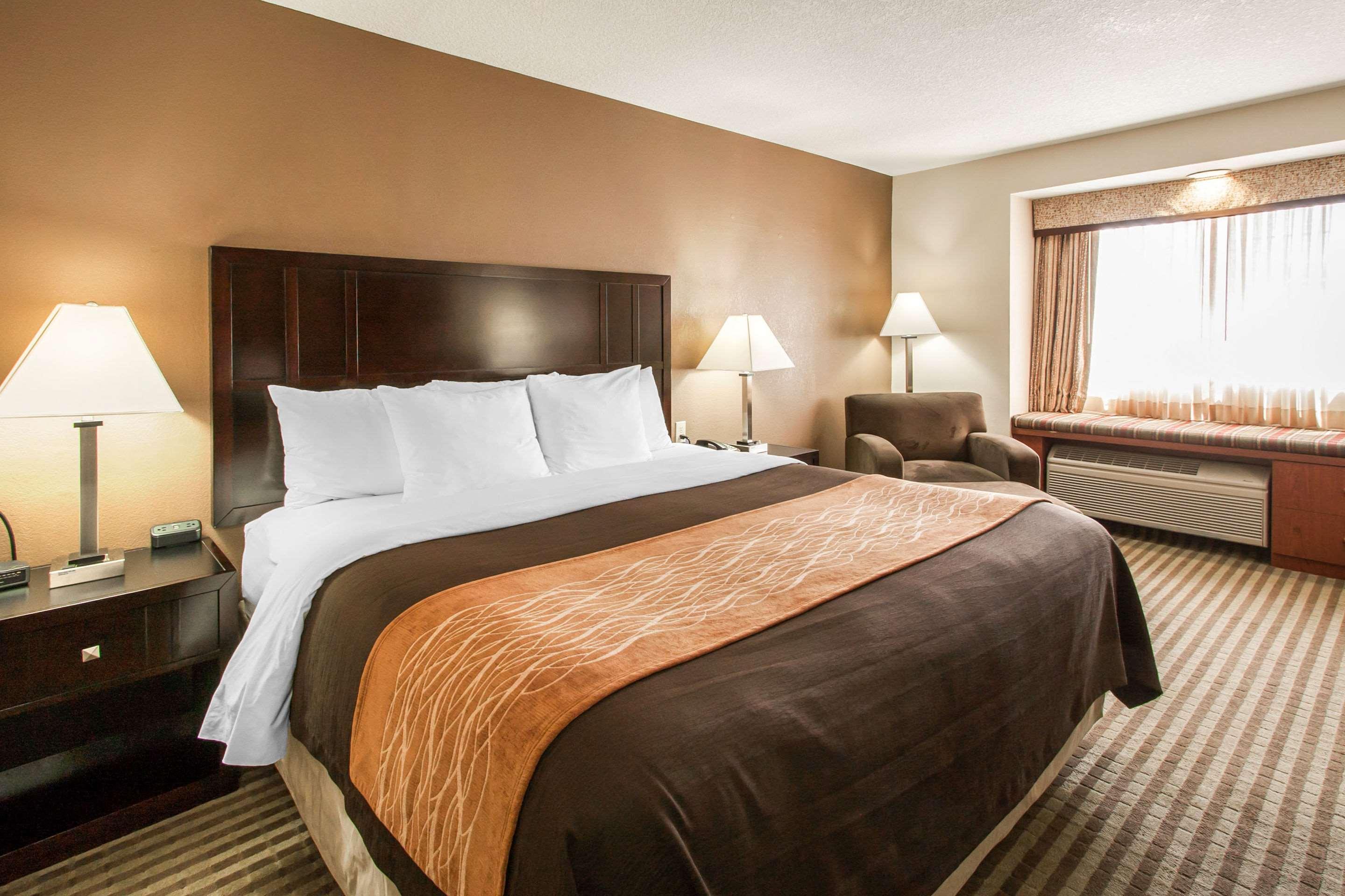 Comfort Near I-84 And I-205 Hotel 3*