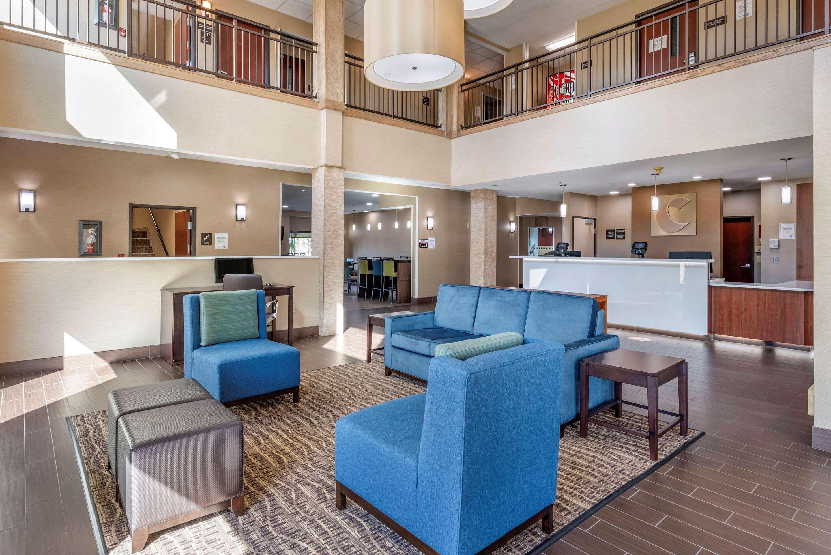 Comfort Near I-84 And I-205 Hotel