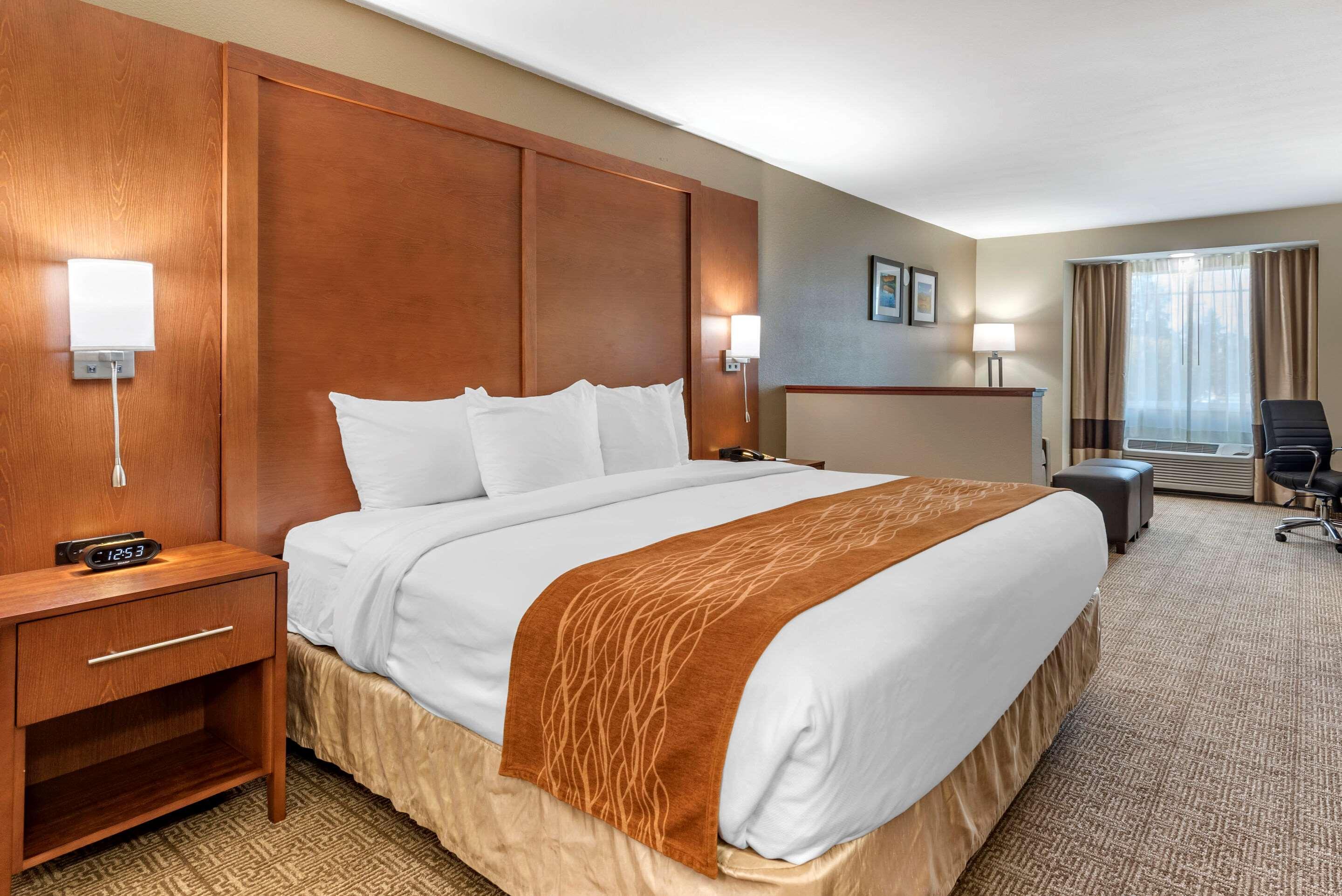 Comfort Near I-84 And I-205 Hotel 3*