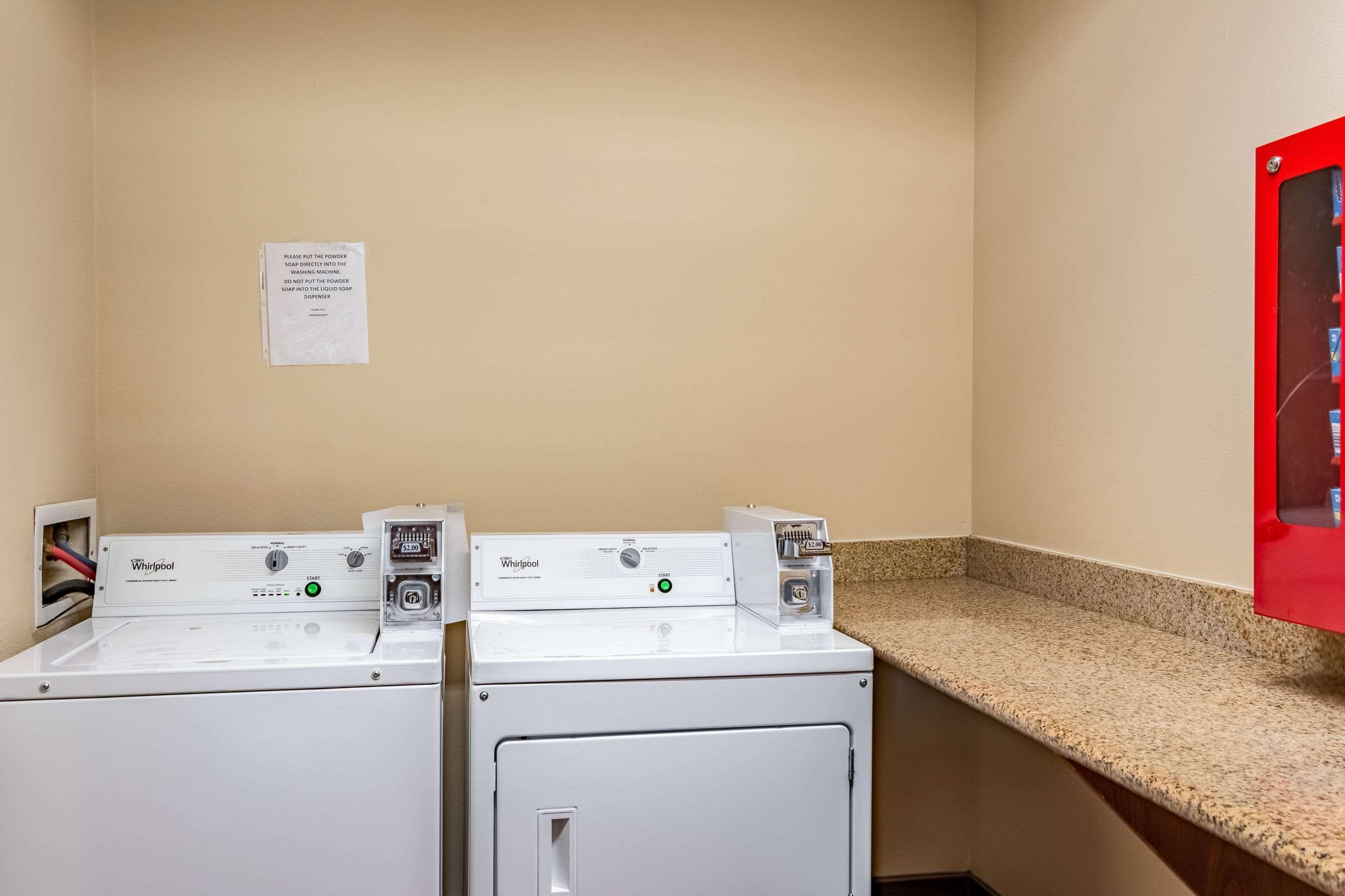 Comfort Near I-84 And I-205 Hotel 3*