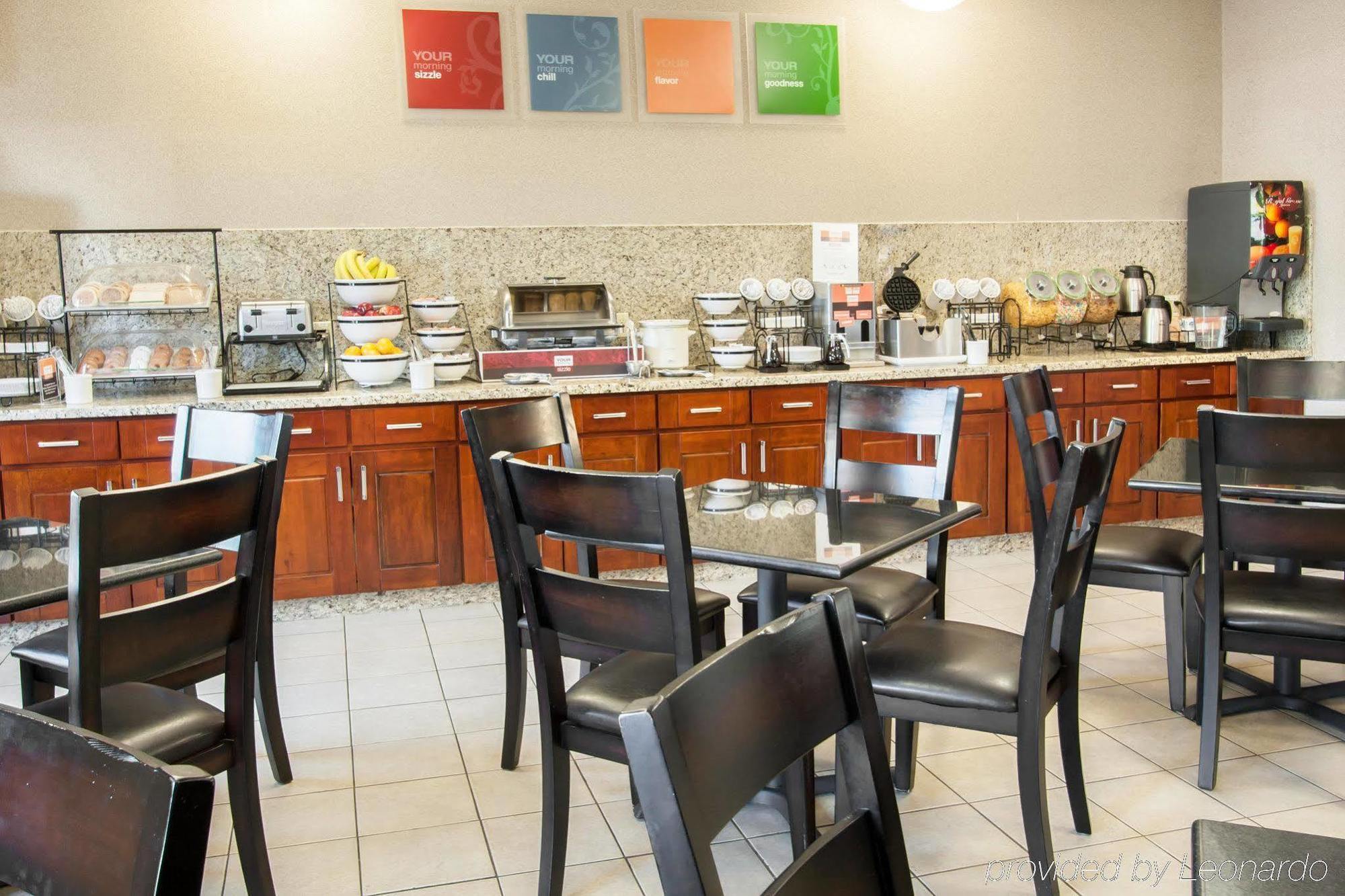 Hotel Comfort Near I-84 And I-205 Portland